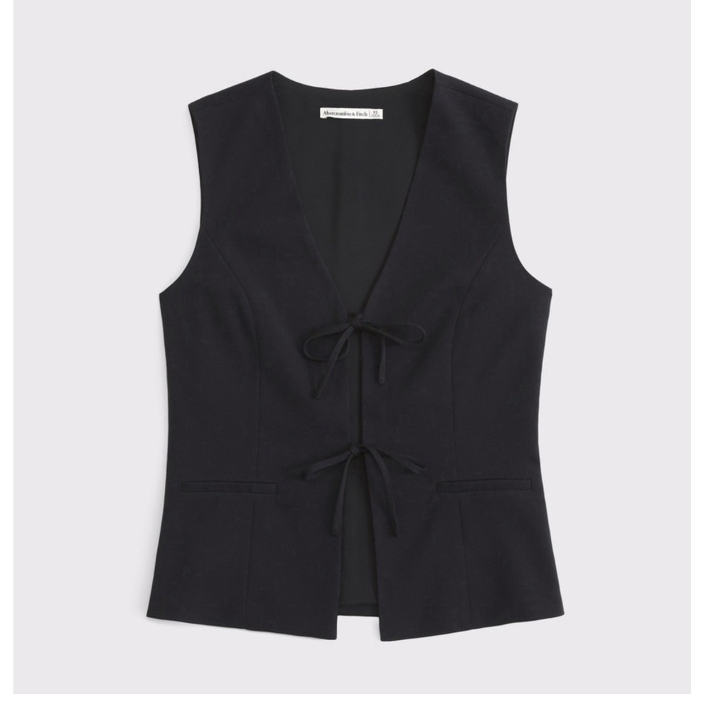 Abercrombie & Fitch Women's Black Solid Sleeveless Vest Size S
